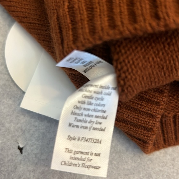 Edgehill Collection  Long Sleeve Round Neck Sweater & Pull-On Pants Set - Picture 7 of 14